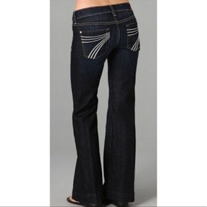 7 For All Mankind Dojo Flare Jeans Size 27